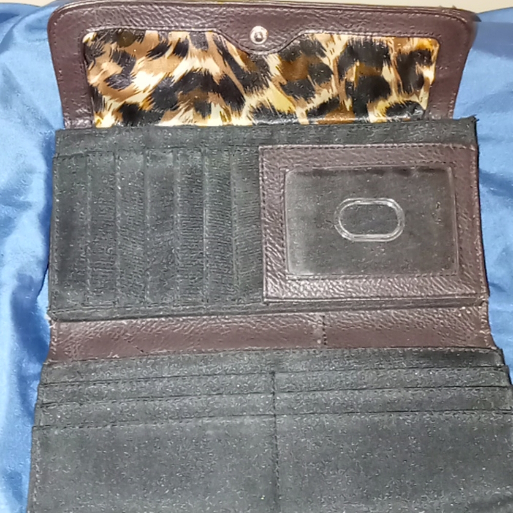 Wallet - Picture 3 of 3